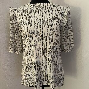 Simply Vera Vera Wang Monochrome Abstract Blouse